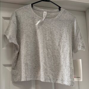 lululemon athletica Light Gray Short Sleeve Tee